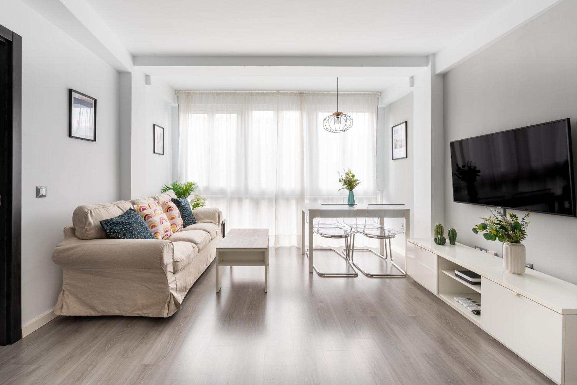 Wintowinrentals Bien Situado, Completo Y Acogedor Málaga Eksteriør billede